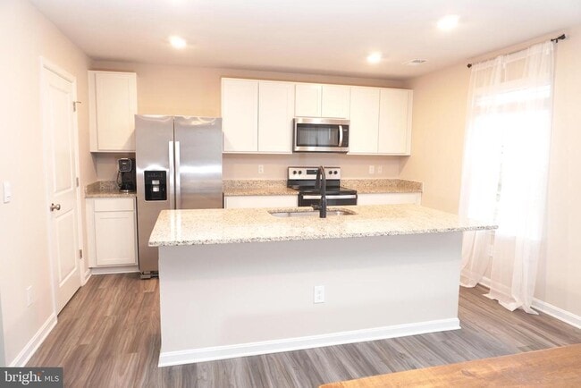 Building Photo - 238 Gumspring Dr