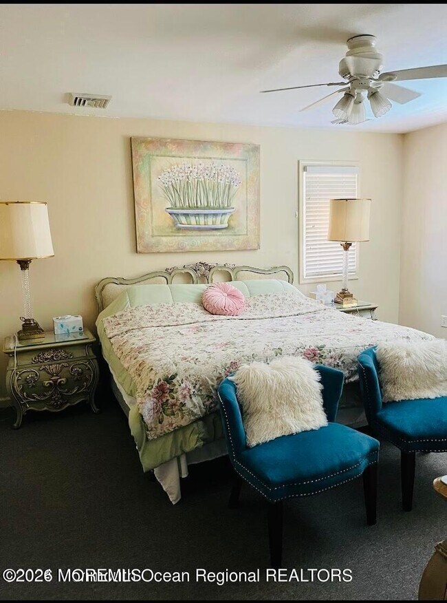 Building Photo - 3 Cypress Ave