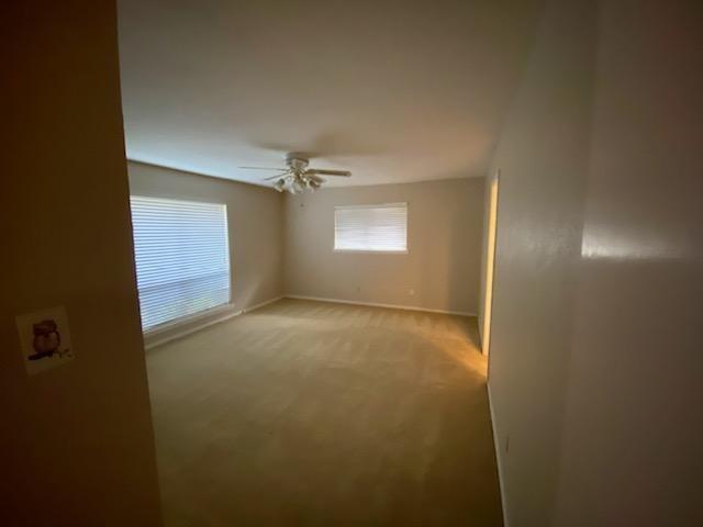 Building Photo - 7640 Dentcrest Dr