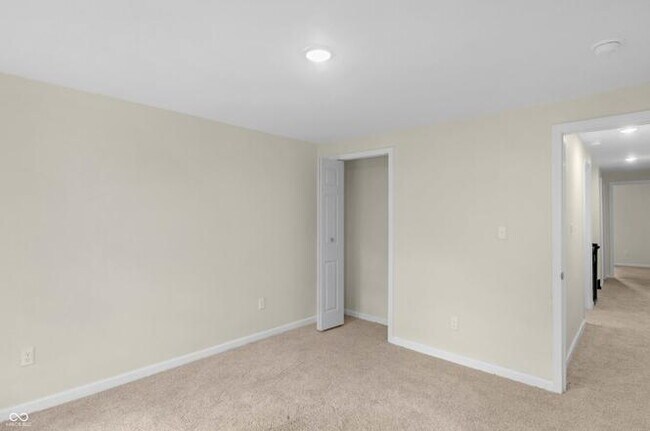 Building Photo - Accepting Section 8! Charming 3-Bed Duplex with Modern Comforts at 2235 MLK Jr Street! MOVE-IN SP...