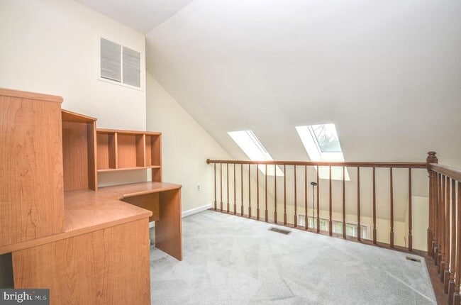 Building Photo - 9440 William Kirk Ln