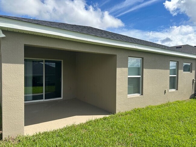 Building Photo - 4 Bedroom 2 Bathroom House for Rent in Ast...