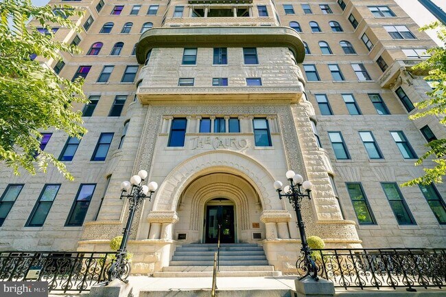 Building Photo - 1615 Q St NW