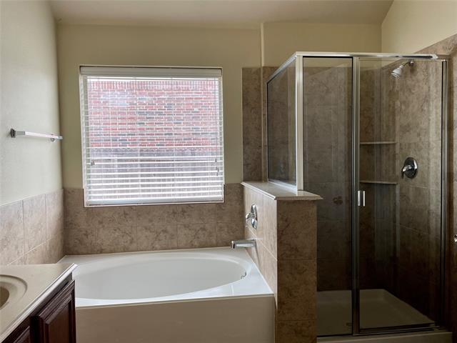 Building Photo - 605 Knollwood Trail Ct