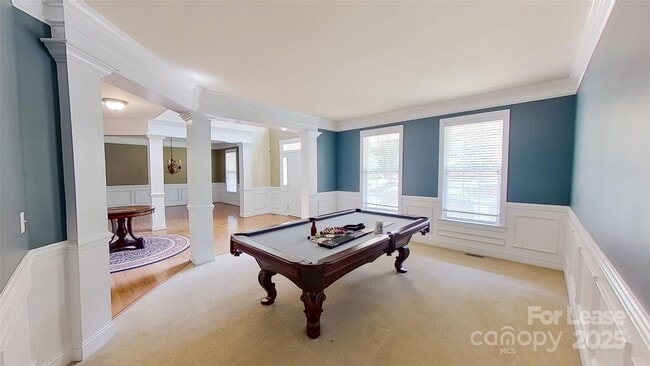 Building Photo - 3209 Blackburn Dr