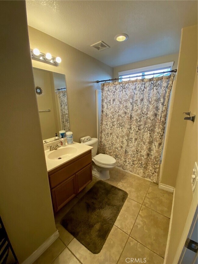 Building Photo - 29156 Oak Creek Rd