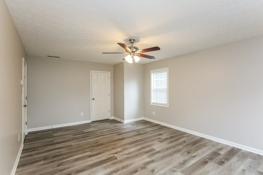 Building Photo - 2354 Loren Falls Ln SW