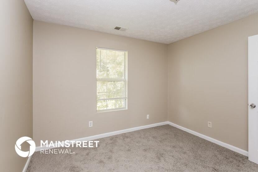 Building Photo - 851 Sinclair Way