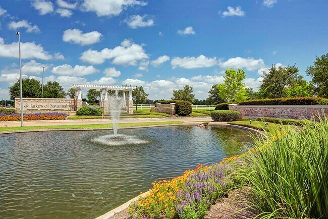 Building Photo - 5508 Lilywood Ln