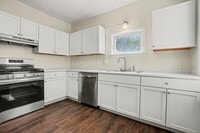 Building Photo - Newly renovated 2 bedroom House near Carlisle school complex