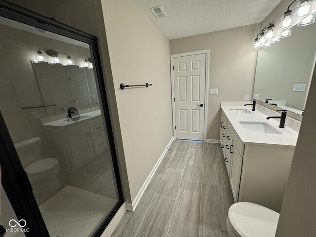 Building Photo - 4310 Douro Trl