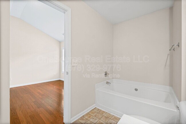 Building Photo - 1821 Willow Branch Ln