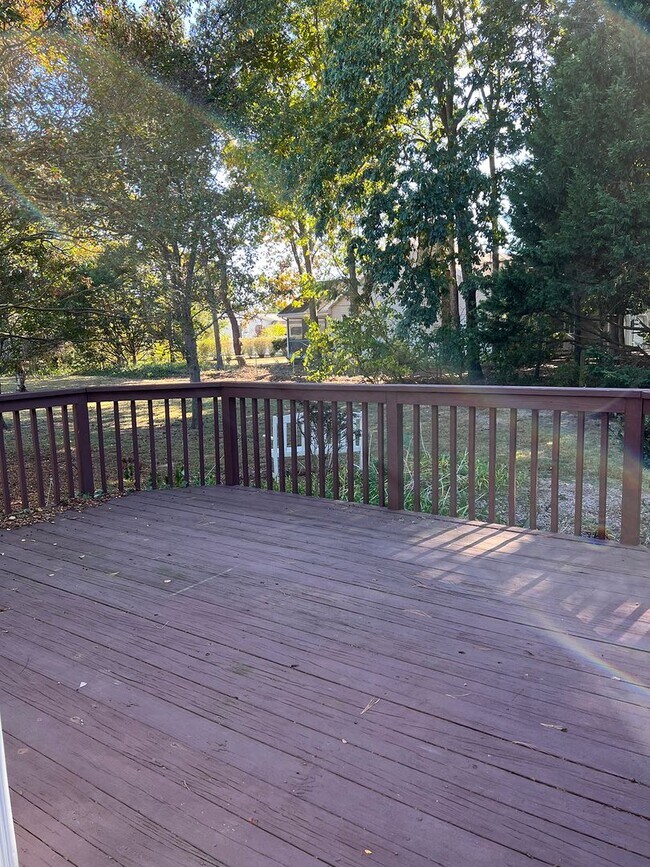 Building Photo - YEAR-ROUND - UNFURNISHED - SINGLE FAMILY - LEWES