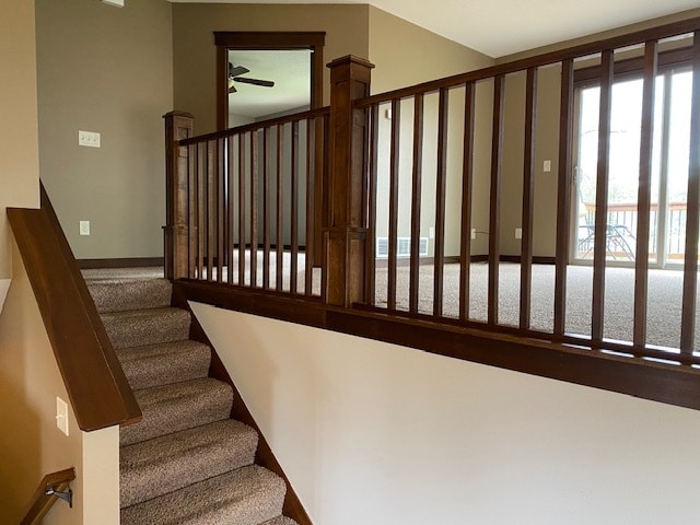 Building Photo - 2415 Lake Ct