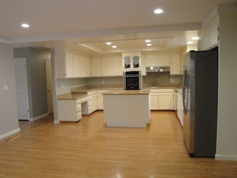 Building Photo - 4263 Croce Ct