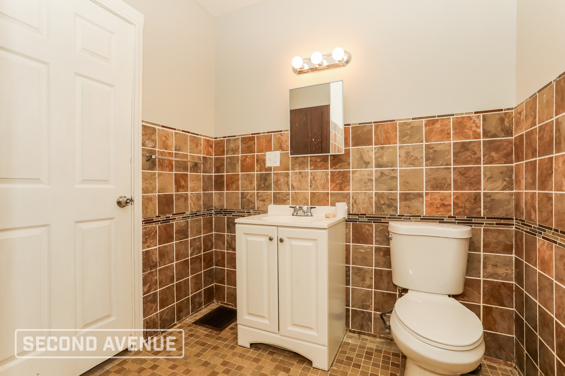 Building Photo - 4055 Palos St