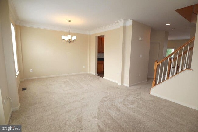 Building Photo - 46180 Chester Terrace