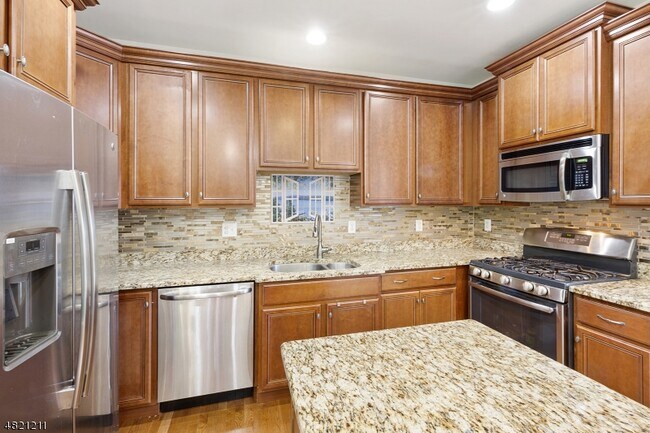 Building Photo - 127 Sowers Dr