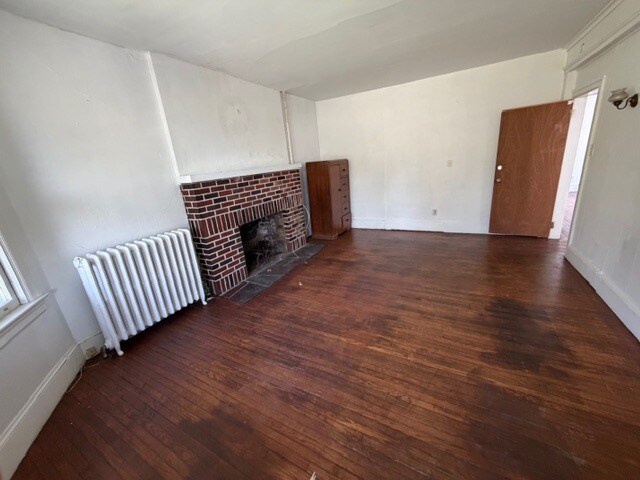 Building Photo - 718 Woodlane Rd