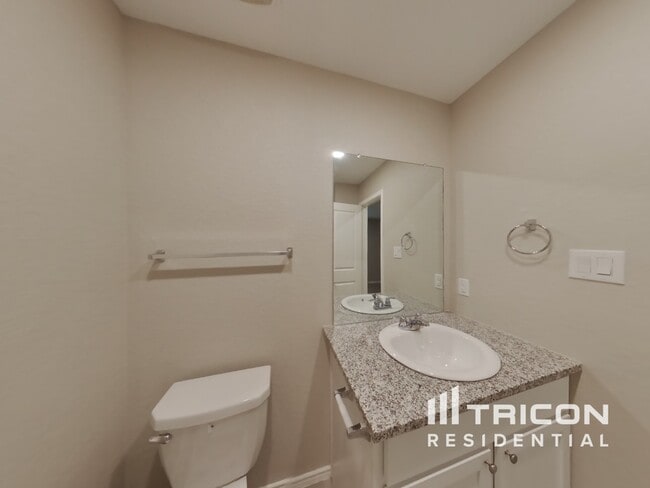 Building Photo - 9603 Littleton Grist
