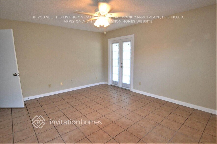 Building Photo - 12406 Driftstone Way