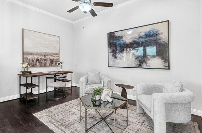 Building Photo - 3613 Gloucester Rd