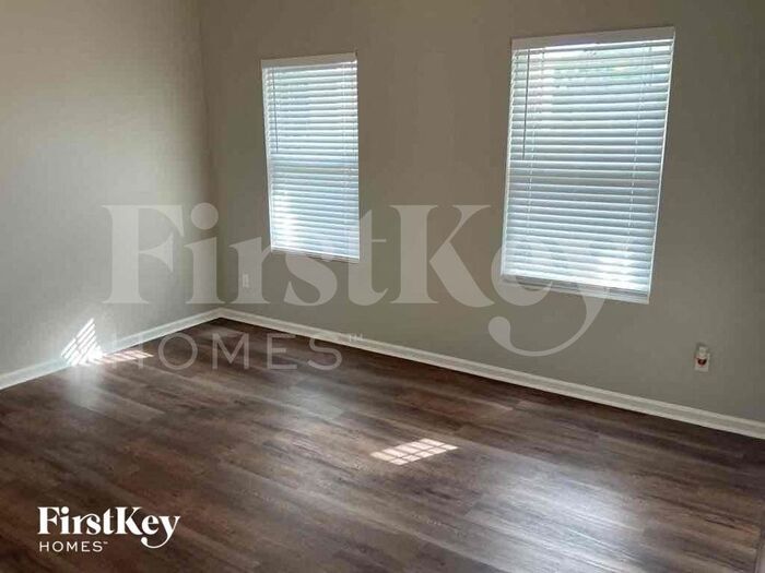 Building Photo - 16312 Tisons Blf Rd