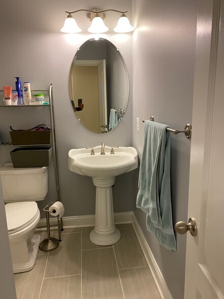 Downstairs bathroom - 965 Old Annapolis Neck Rd