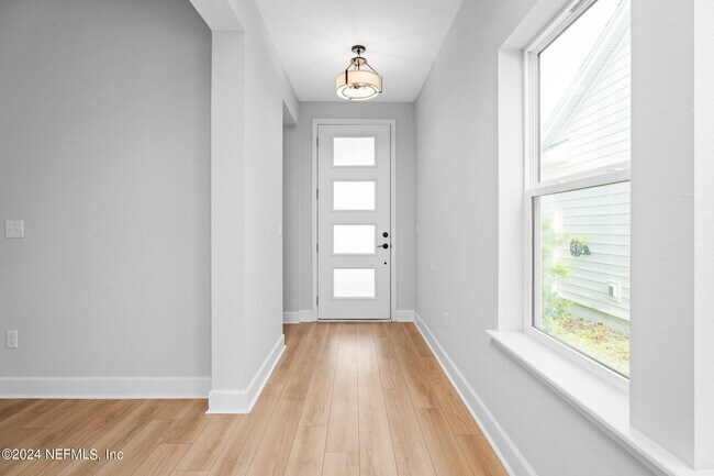 Building Photo - 284 Millenia Dr
