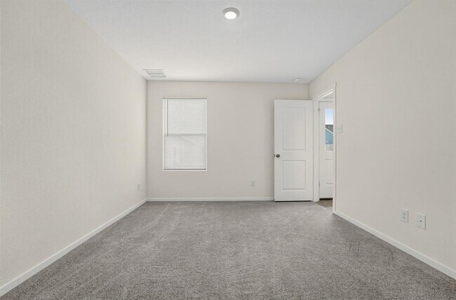 Building Photo - 511 Jones Bch Ln