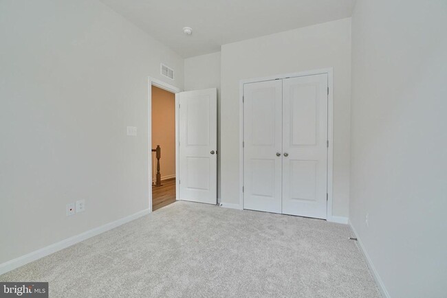 Building Photo - 2509 Gatwick Ln