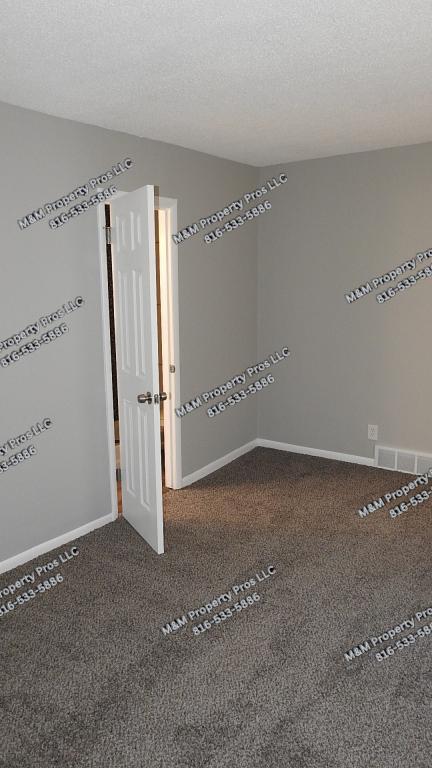 Building Photo - 1625 Holt Ln