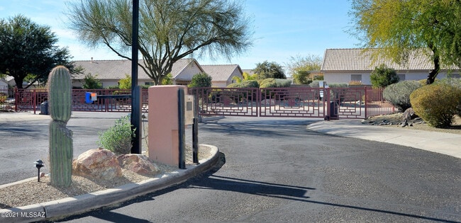 Building Photo - 2633 W Cezanne Cir