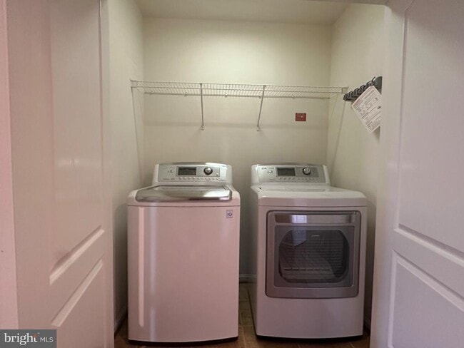 Building Photo - 22745 Balduck Terrace