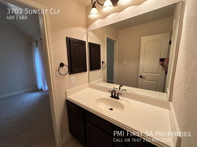 Building Photo - Home for rent in Cibolo Canyon/Suenos