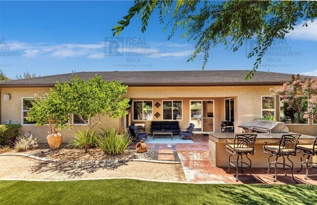 Building Photo - 32176 Golden Eye Dr