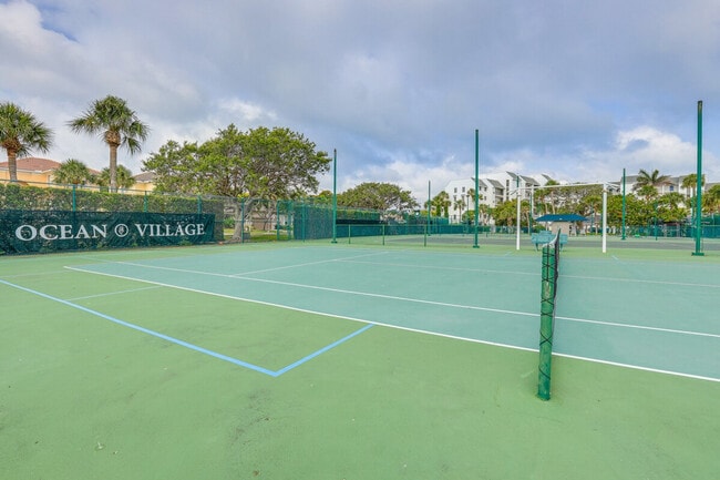 Building Photo - 2400 S Ocean Dr