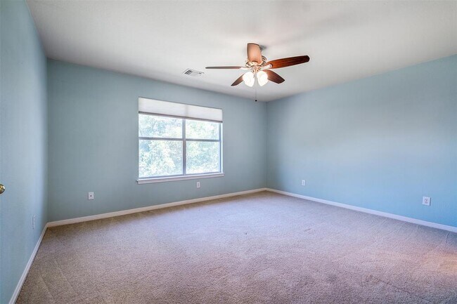 Building Photo - 12616 Pony Ln