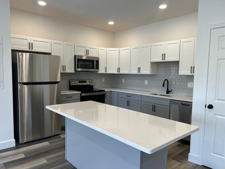 Kitchen - 24 S Elm St