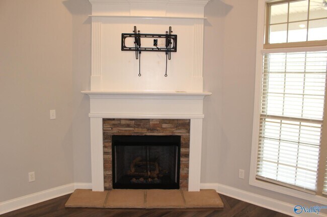 Building Photo - 104 Talia Dr