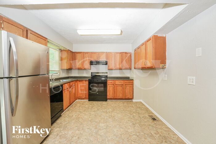 Building Photo - 4144 Rockbridge Heights Dr