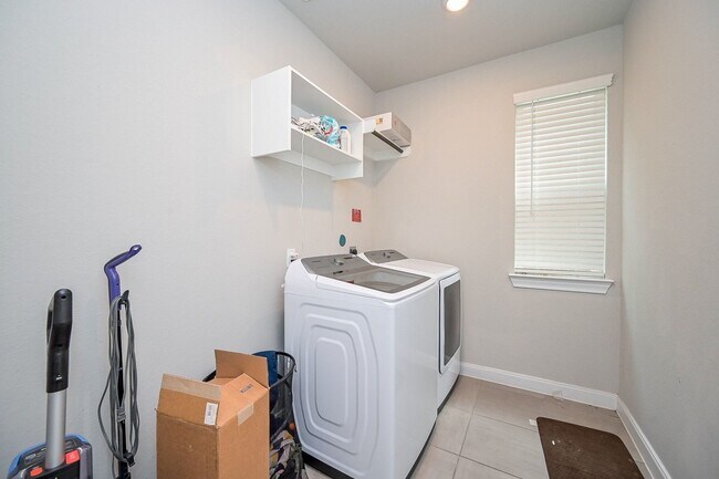 Building Photo - 11430 Cypress Birch Ct