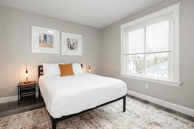 Building Photo - 216 Gilman Ave