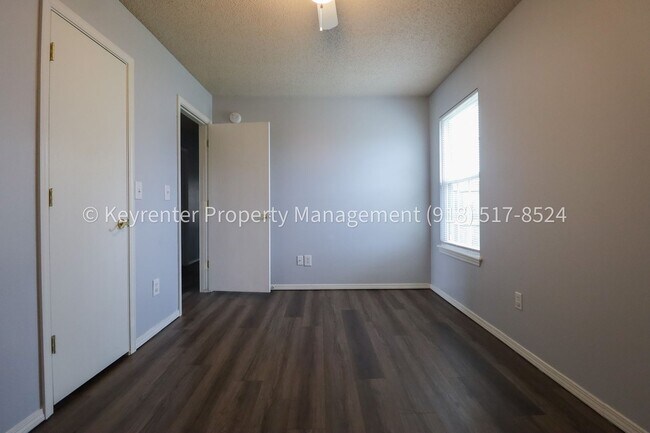 Building Photo - 3 Bed | 2 Bath in Owasso!