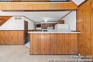 Building Photo - 2676 Woodcrest Dr