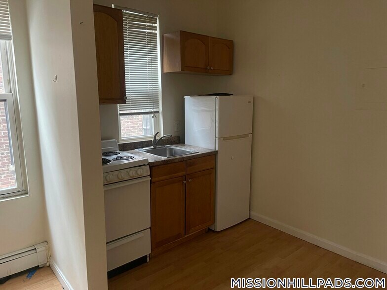 Building Photo - 59 S Huntington Ave