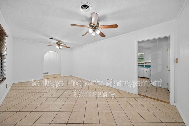 Building Photo - 7590 New Sulphur Springs Rd