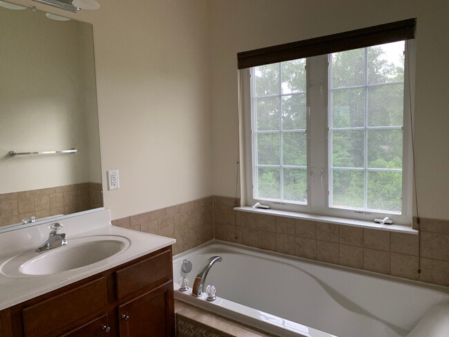 Building Photo - 8319 Gibbs Way