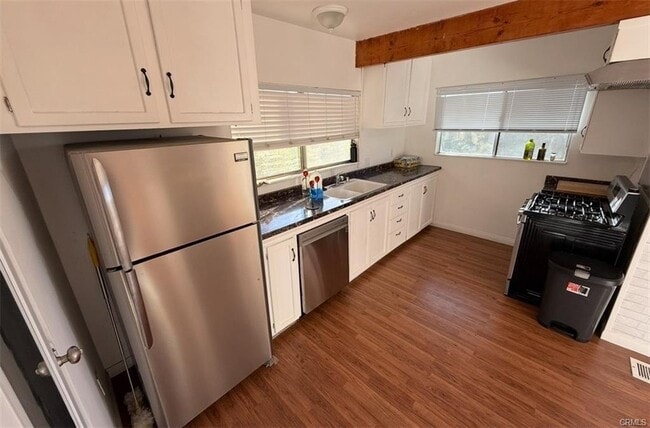 Building Photo - 4345 Camello Rd