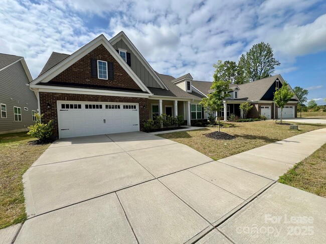 Building Photo - 25017 Westwick Ln